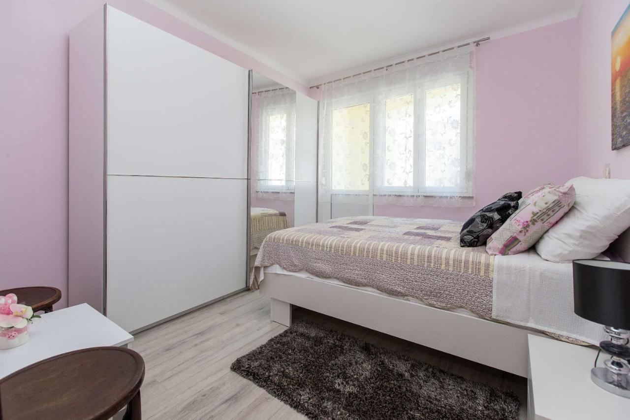 Anvedor Apartment Crikvenica Exterior photo