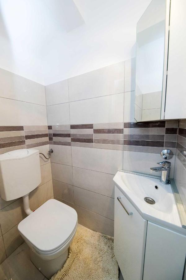 Anvedor Apartment Crikvenica Exterior photo
