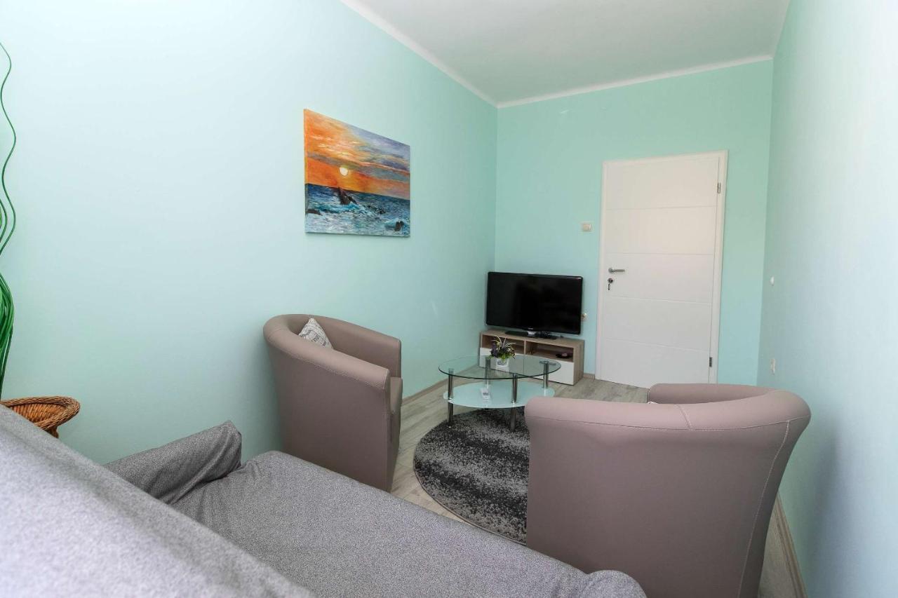 Anvedor Apartment Crikvenica Exterior photo