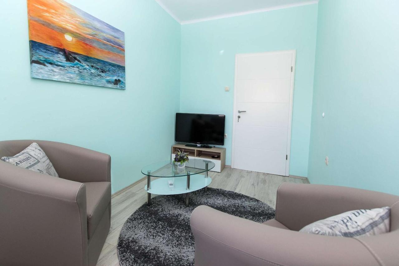 Anvedor Apartment Crikvenica Exterior photo